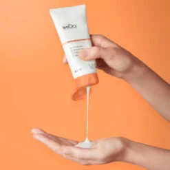 WeDo/ Moisturising Day Cream 100 Ml -Kosmetikgeschäft Moisturising Day Cream 100 ml.603455f8